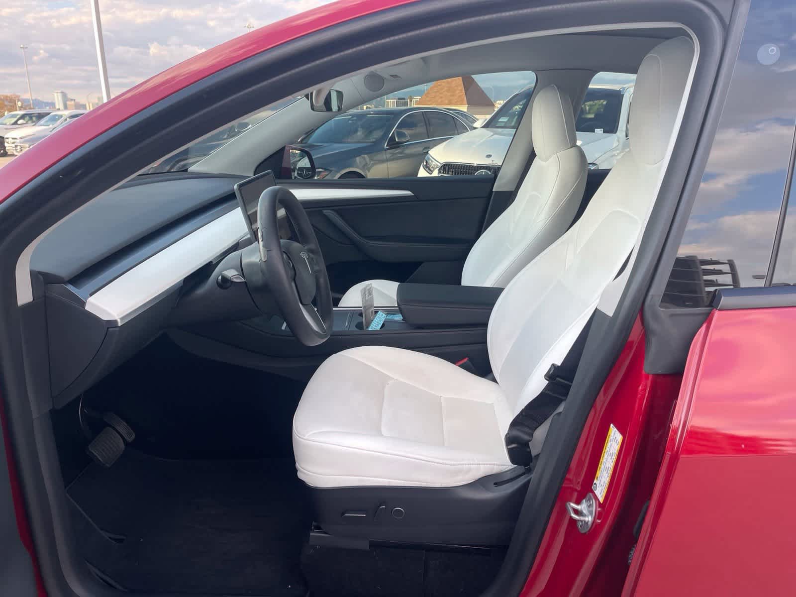 Used 2023 Tesla Model Y Long Range AWD/4WD image 6