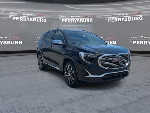 Used 2020 GMC Terrain Denali FWD image 2