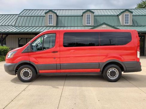 Used 2017 Ford Transit 150 XL RWD image 2