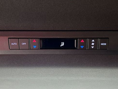 New 2025 Toyota Sienna XSE FWD image 23