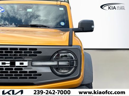 Used 2022 Ford Bronco Badlands AWD/4WD image 9