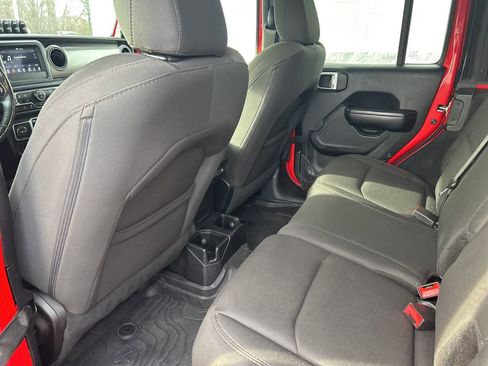 Used 2019 Jeep Wrangler Unlimited Sport S AWD/4WD image 29