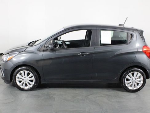 Used 2018 Chevrolet Spark LT image 10