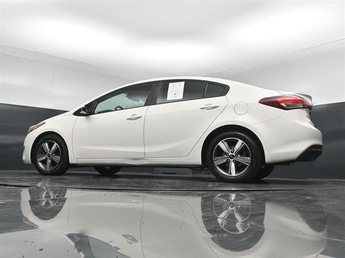 Used 2018 Kia Forte S FWD image 24