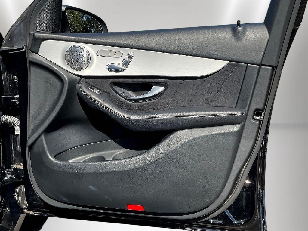 Certified 2021 Mercedes-Benz GLC 300 image 29