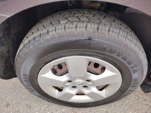 Used 2014 Nissan Rogue S w/ Convenience Package image 11