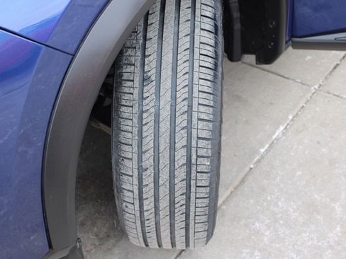 Used 2023 Nissan Rogue SV image 13