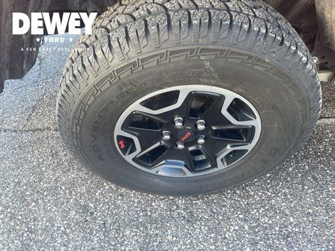 Used 2020 Jeep Gladiator Sport w/ Quick Order Package 24S image 8