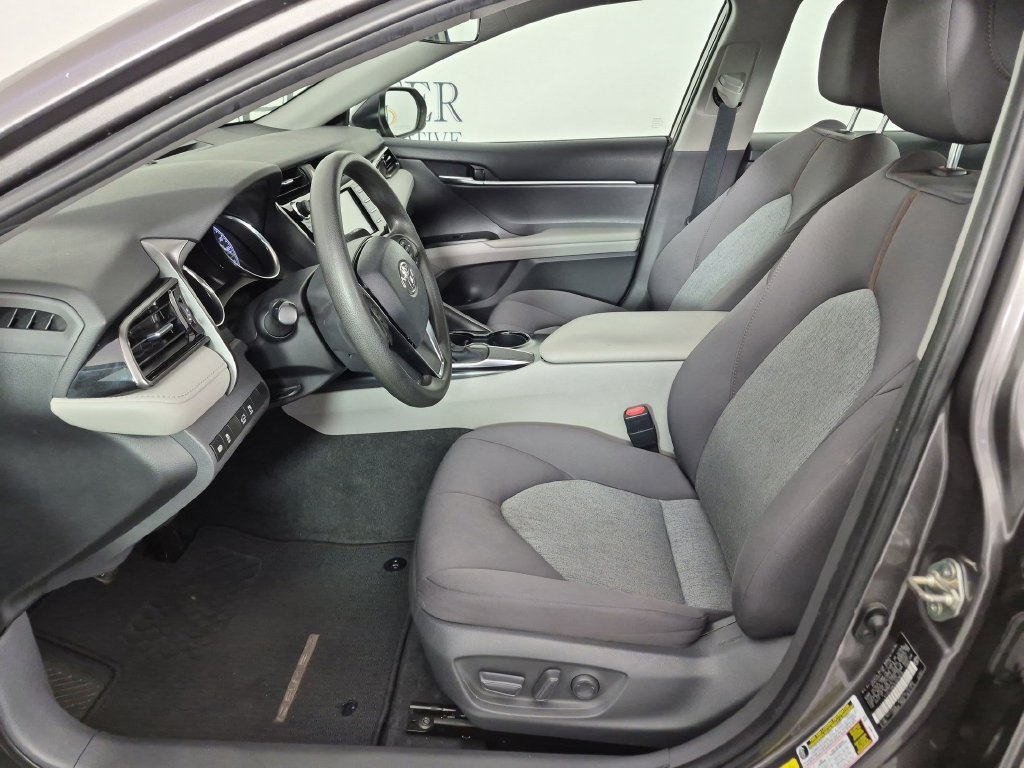 Used 2020 Toyota Camry LE w/ Carpet Mat Package FWD image 16