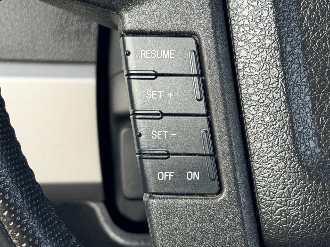 Used 2010 Ford F150 Raptor AWD/4WD image 28