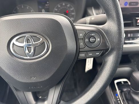 Used 2024 Toyota Corolla LE image 14