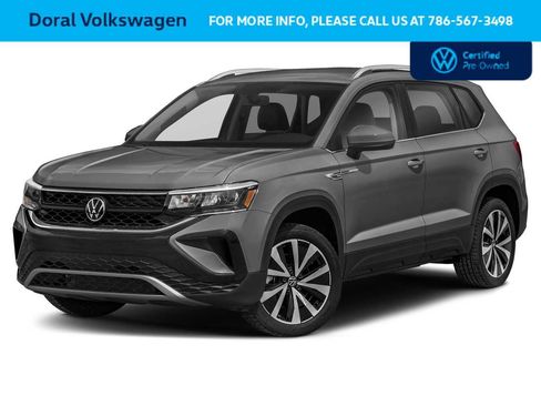 Used 2024 Volkswagen Taos SE image 1