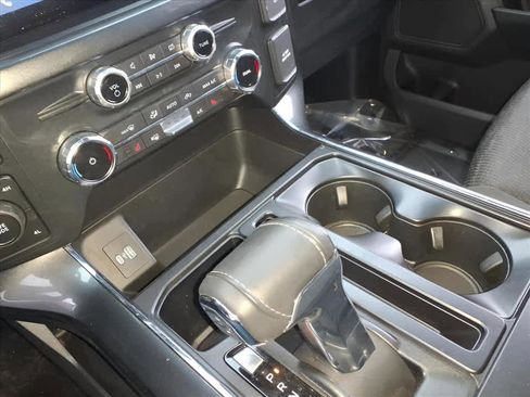 Certified 2022 Ford F150 XLT w/ Equipment Group 302A High image 29