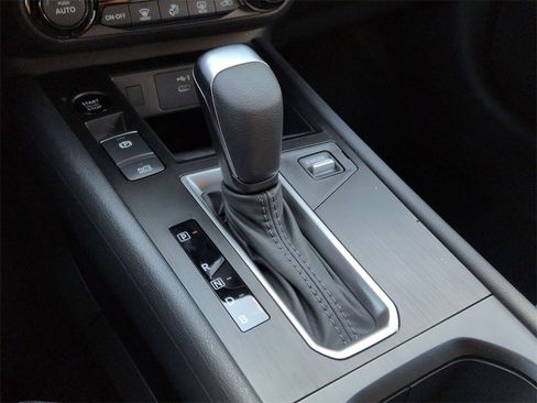 New 2026 Nissan Kicks SV w/ Cold Weather Package image 11