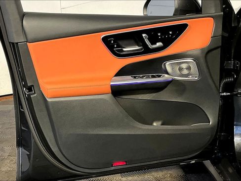 New 2026 Mercedes-Benz GLC 300 4MATIC image 11