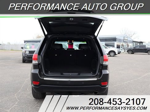 Used 2018 Jeep Grand Cherokee Limited image 8