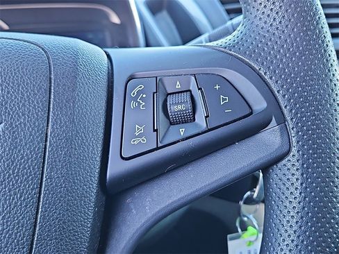 Used 2016 Chevrolet Trax LT image 20