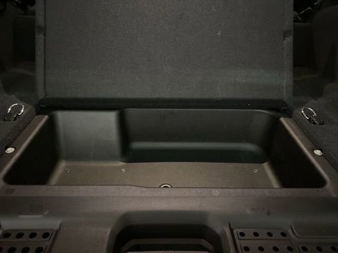 Used 2025 Jeep Wrangler Unlimited Sahara w/ Safety Group AWD/4WD image 87