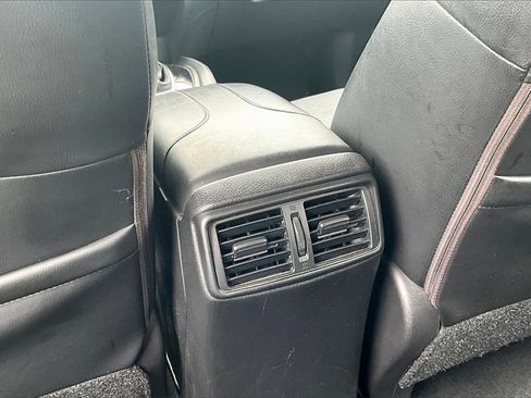 Used 2017 Nissan Rogue Sport SL w/ SL Premium Package image 32