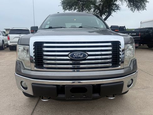 Used 2011 Ford F150 XLT w/ XLT Chrome Pkg AWD/4WD image 2