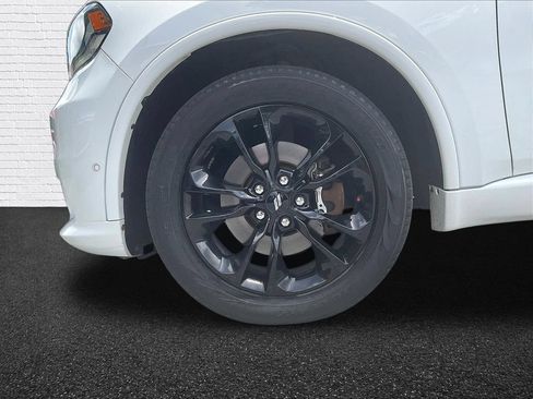 Used 2020 Dodge Durango R/T w/ SRT Interior Appearance Group AWD/4WD image 28