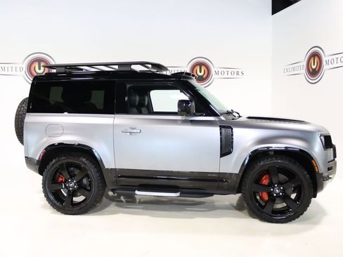 Used 2023 Land Rover Defender 90 X AWD/4WD image 34