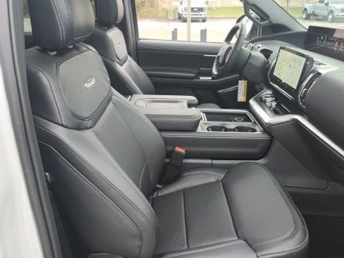 New 2025 Ford Expedition Platinum w/ Stealth Performance Package image 12