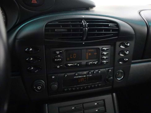 Used 2001 Porsche 911 Carrera image 30