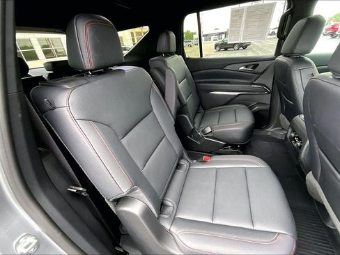 Used 2026 Chevrolet Traverse Z71 w/ Driver Confidence Package AWD/4WD image 24