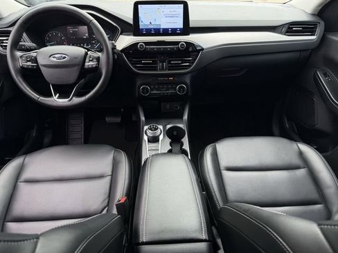 Used 2022 Ford Escape SEL FWD image 9