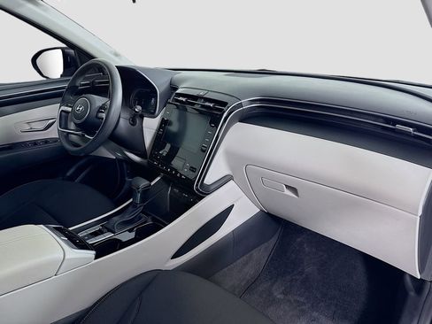 Certified 2024 Hyundai Tucson SEL FWD image 30