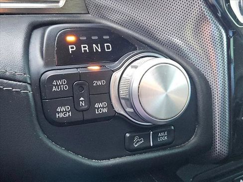 Used 2019 RAM 1500 Limited image 10