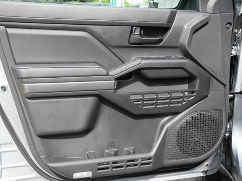 New 2026 Toyota Tacoma SR5 AWD/4WD image 6