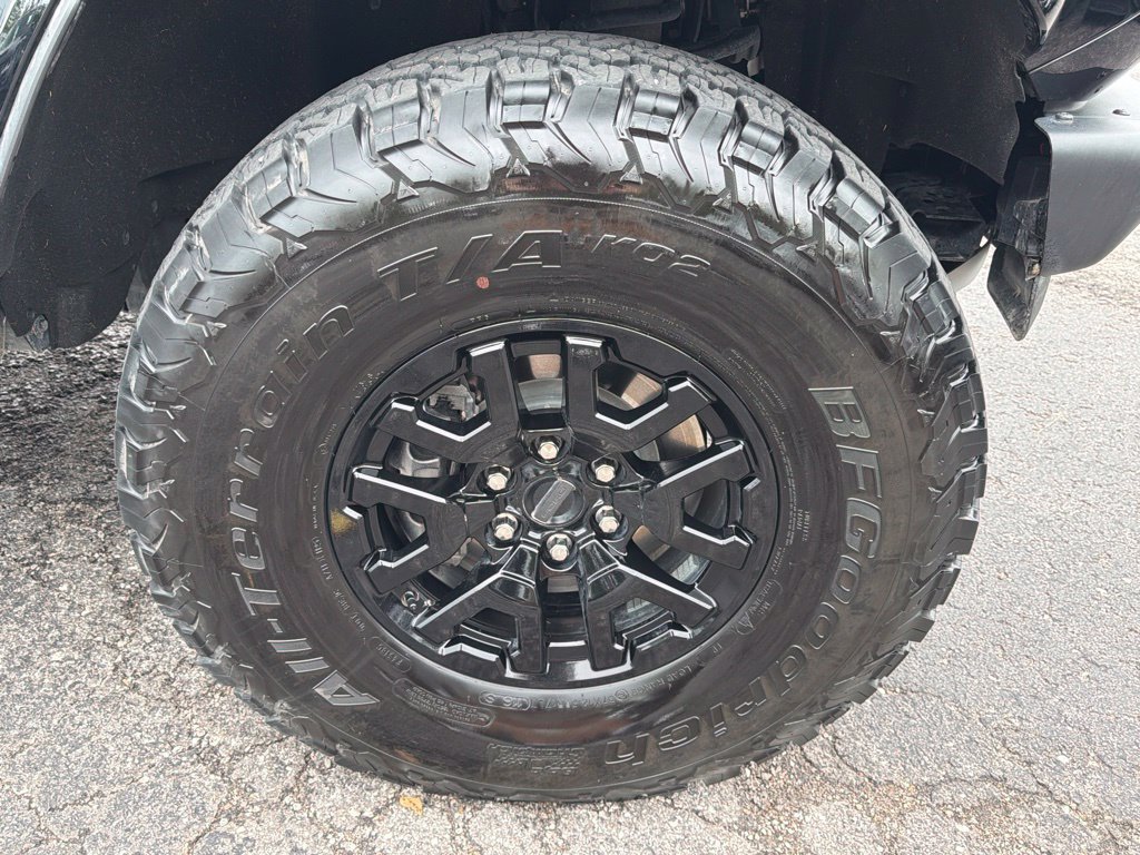Used 2025 Ford Bronco Raptor AWD/4WD image 9