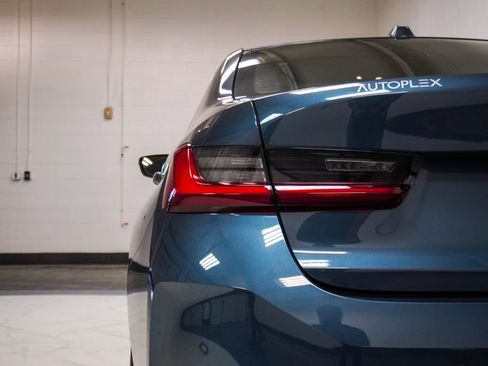 Used 2025 BMW 330i Sedan RWD image 37