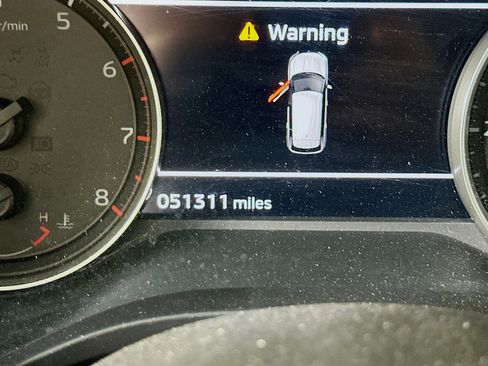 Used 2024 Mitsubishi Outlander SE AWD/4WD image 19