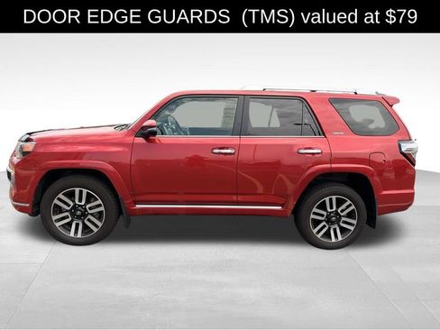 Used 2023 Toyota 4Runner Limited AWD/4WD image 4