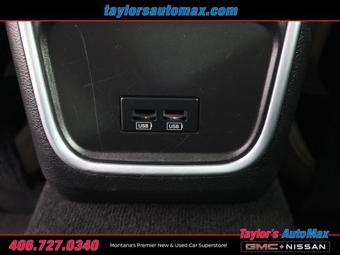 Used 2022 Chrysler 300 Touring L image 27