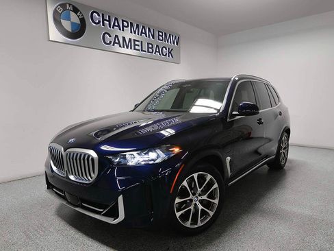 Used 2026 BMW X5 xDrive50e AWD/4WD image 1