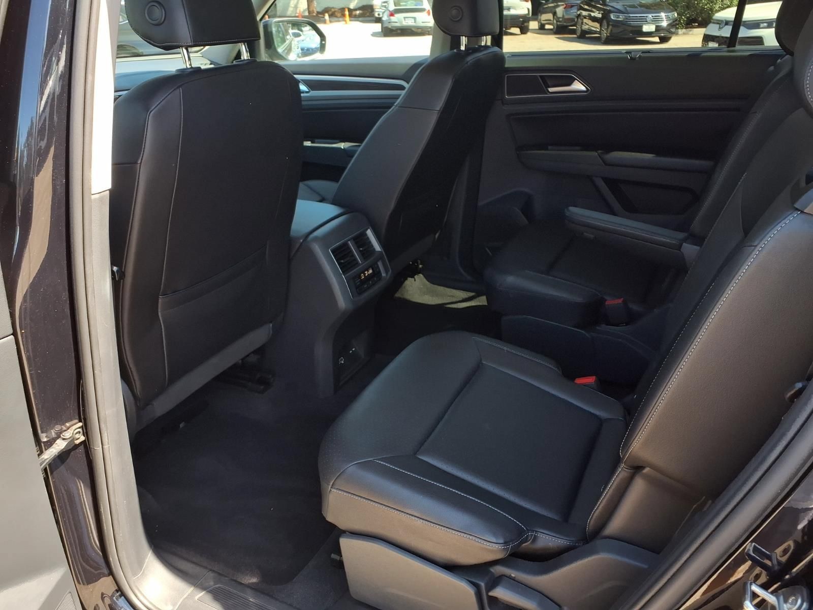 Used 2018 Volkswagen Atlas SEL AWD/4WD image 20