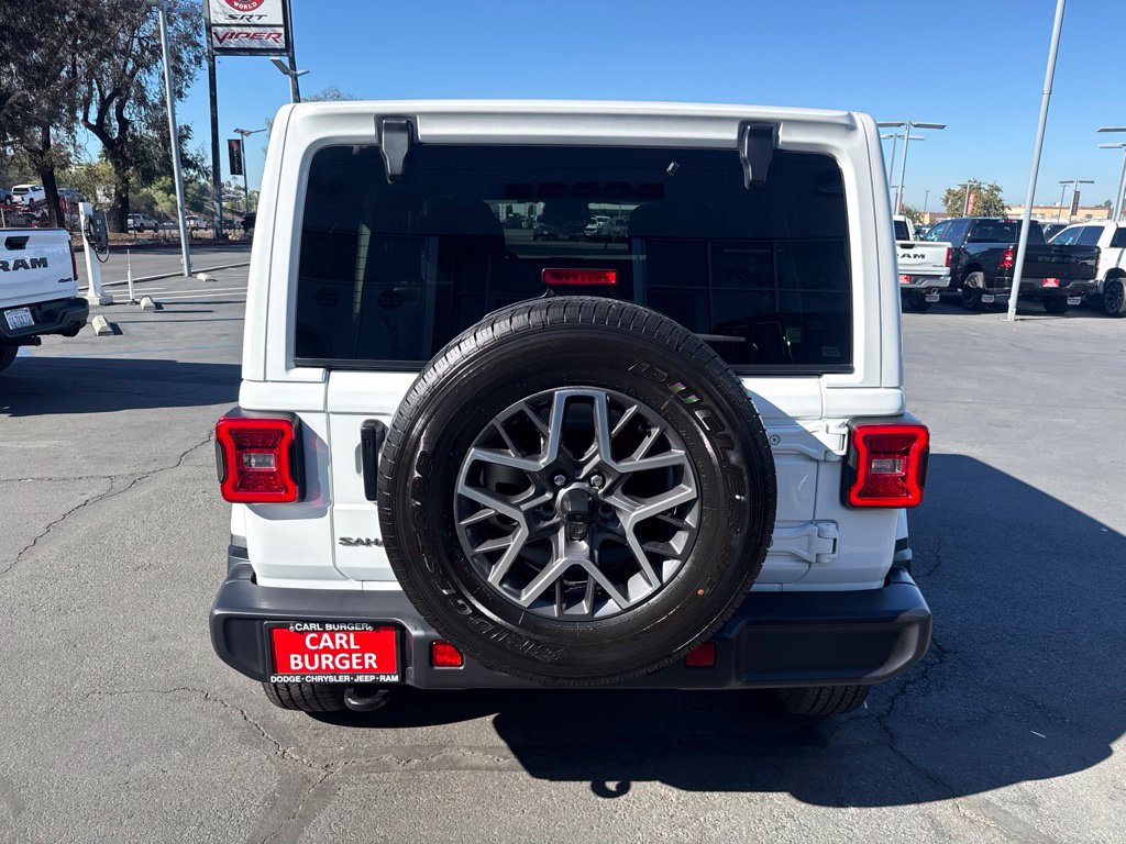 Certified 2026 Jeep Wrangler Unlimited Sahara AWD/4WD image 6
