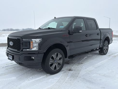 Used 2018 Ford F150 XLT w/ Equipment Group 302A Luxury image 2