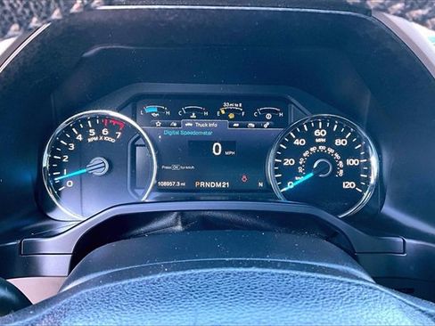 Used 2016 Ford F150 Lariat w/ Equipment Group 502A Luxury image 12