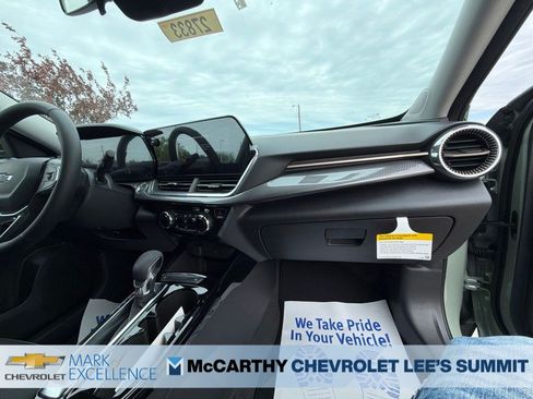New 2026 Chevrolet Trax ACTIV FWD image 33