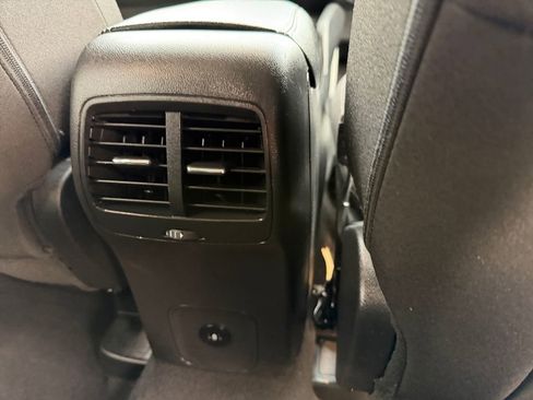 Used 2024 Ford Escape Active image 16