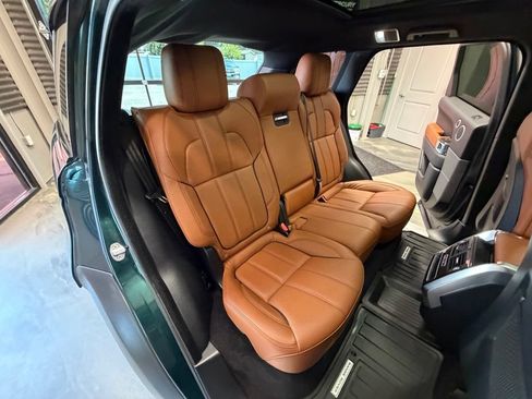 Used 2016 Land Rover Range Rover Sport Supercharged AWD/4WD image 5