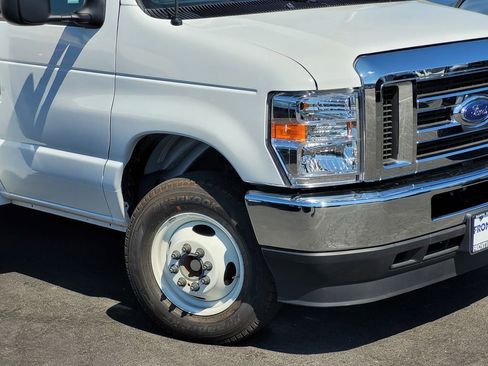 New 2025 Ford E-450 and Econoline 450 Super Duty w/ Power Equipment Group image 3