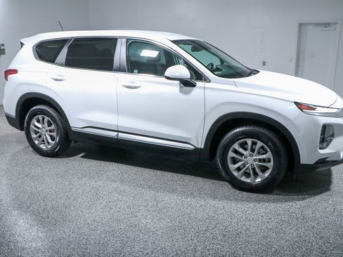 Used 2019 Hyundai Santa Fe SE image 6