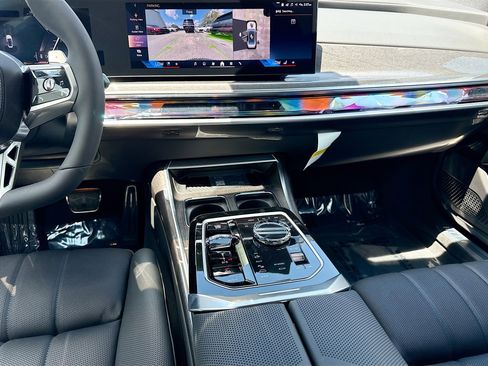 New 2026 BMW 760i xDrive w/ Executive Package AWD/4WD image 19