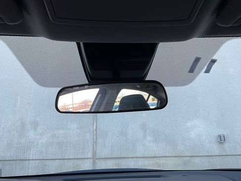 Used 2025 Nissan Altima 2.5 SV image 18